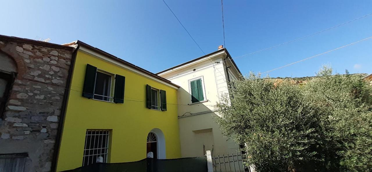 La Casa Gialla Del Ristoro Agricolo Vecchiano Ngoại thất bức ảnh